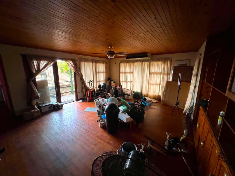 5 Bedroom Property for Sale in Bergsig Western Cape